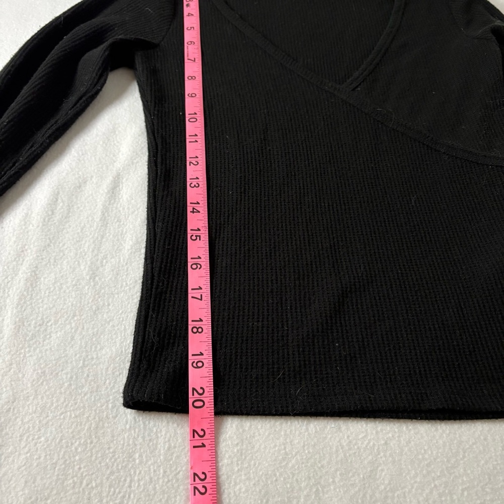 Hollister Crop Crossover Waffle Top - Picture 5 of 6